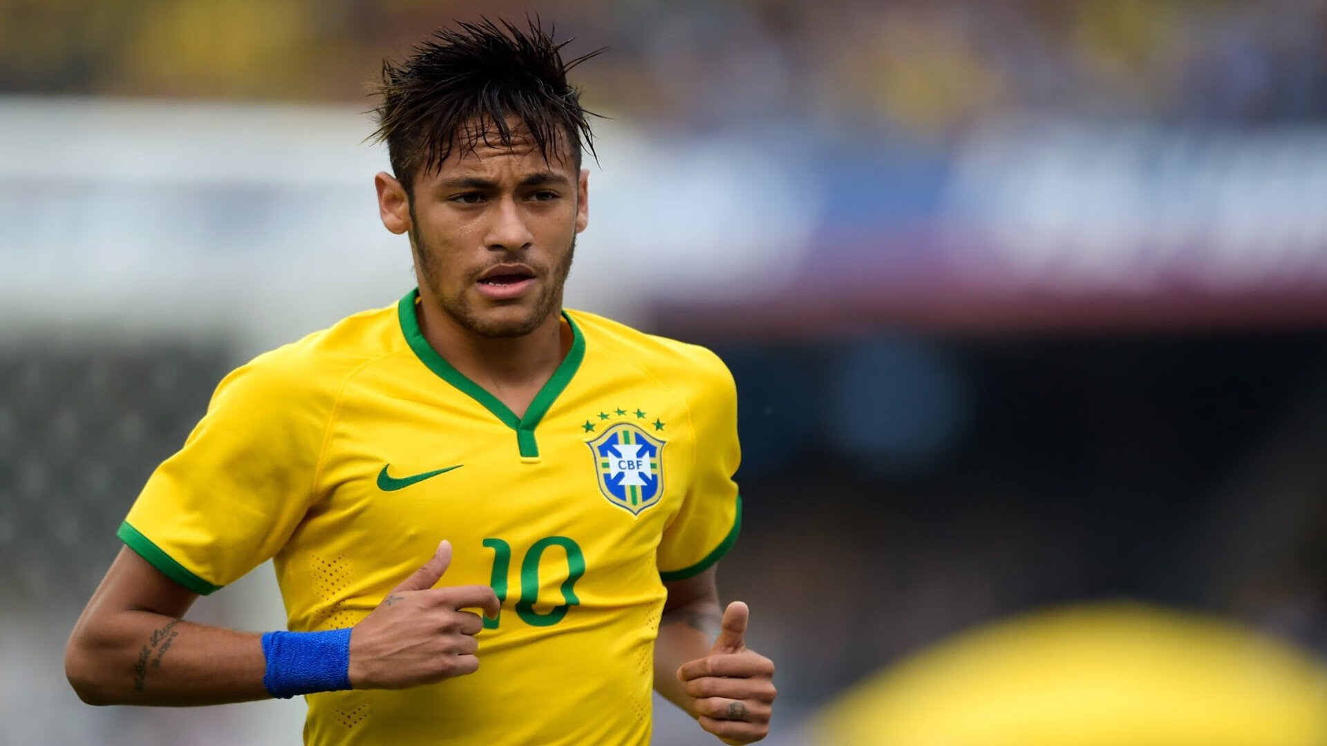 欧冠决赛焦点战,厄瓜多尔强压巴拉圭,南美足球的战术革命与欧洲启示